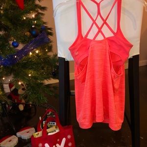 Athleta XS layered yoga tank!
